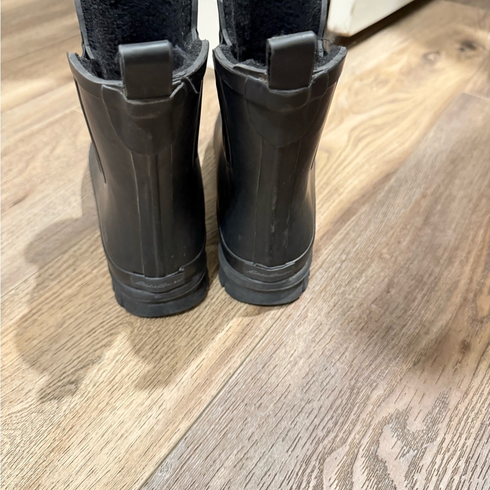 Eddie bauer rain boots - Picture 3 of 3